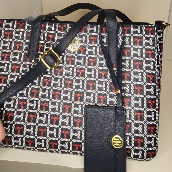 Tommy Hilfiger Navy North South Satchel with Detachable Pouch - NWT - Picture 12 of 12